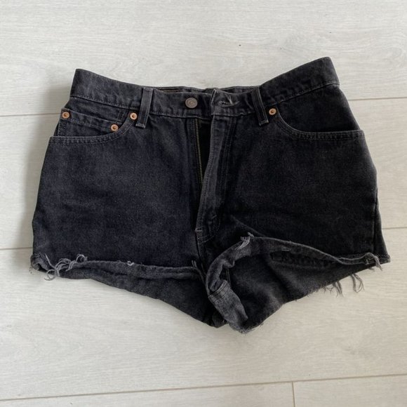 Black Levi Shorts - Picture 2 of 4
